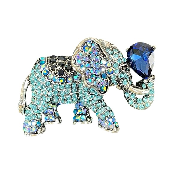 Sparkling Elephant Brooch & Pendant – Aqua Sapphire & AB Crystals